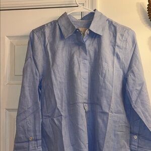 Martha Stewart Light Blue Collared Button-Front Women's Shirt